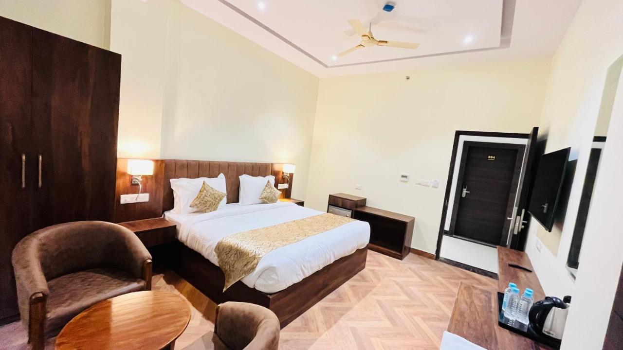 Hotel Ekas Λάκναου Εξωτερικό φωτογραφία
